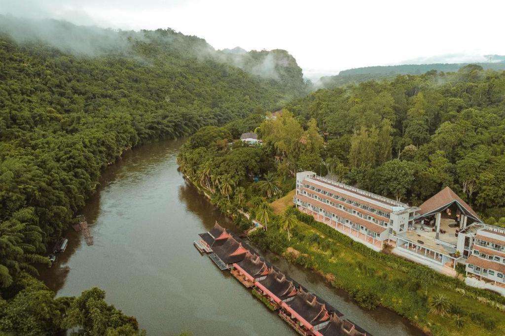 โรงแรมริเวอร์แคว วิลเลจ  บ้านแก่งระเบิด ภายนอก รูปภาพ