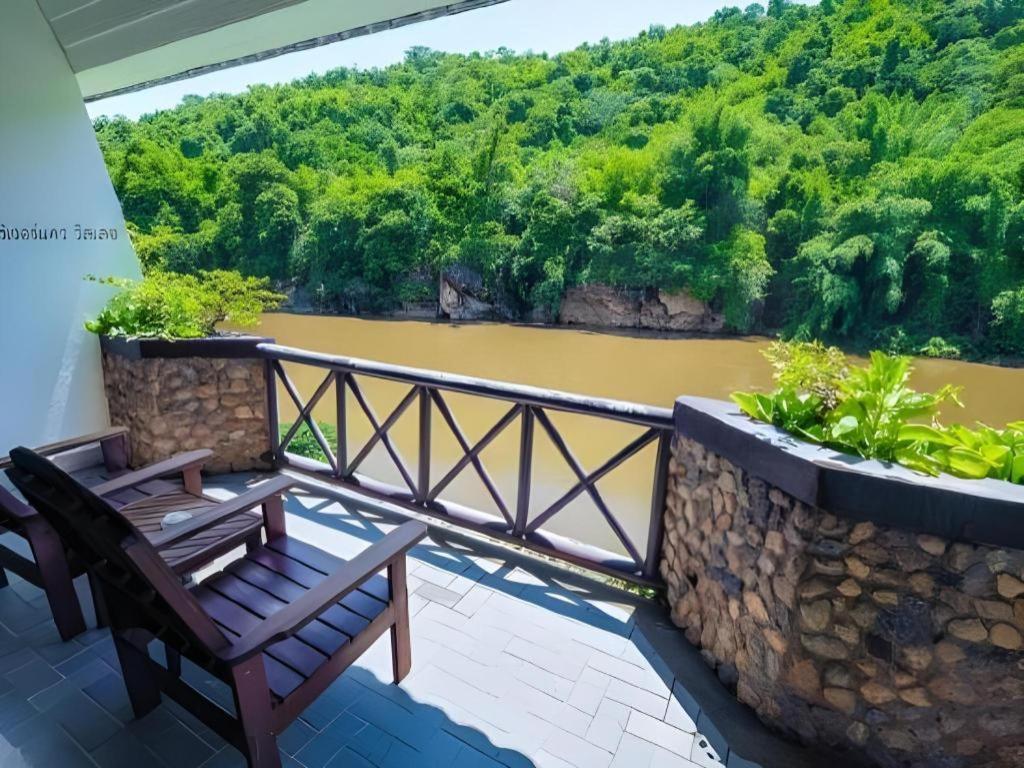 โรงแรมริเวอร์แคว วิลเลจ  บ้านแก่งระเบิด ภายนอก รูปภาพ