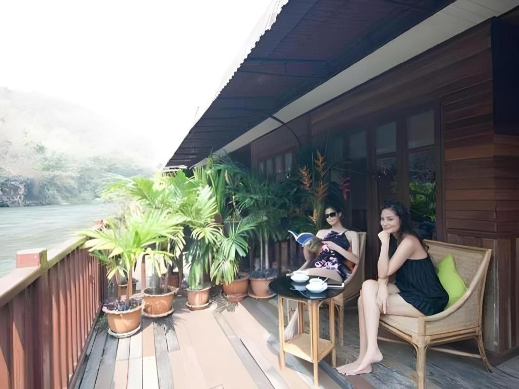 โรงแรมริเวอร์แคว วิลเลจ  บ้านแก่งระเบิด ภายนอก รูปภาพ